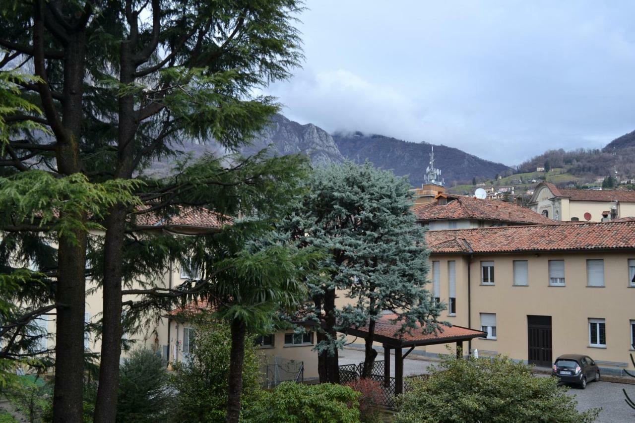 Vila Casa Del Cedro - Cedar House Lecco Exteriér fotografie